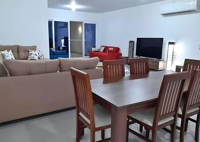 Luxury Sea View بيت للعطل